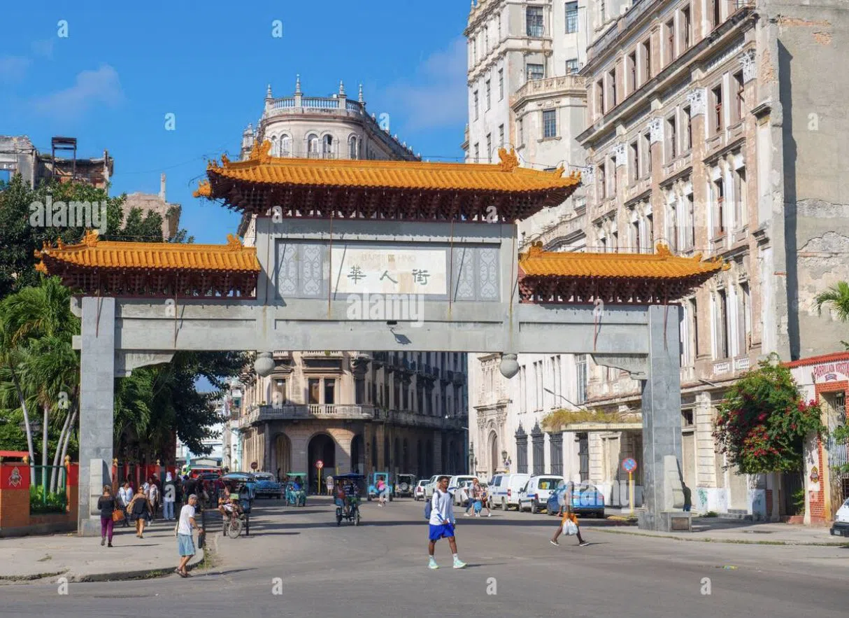 Walking Havana's Barrio Chino from the arch to Cuchillo