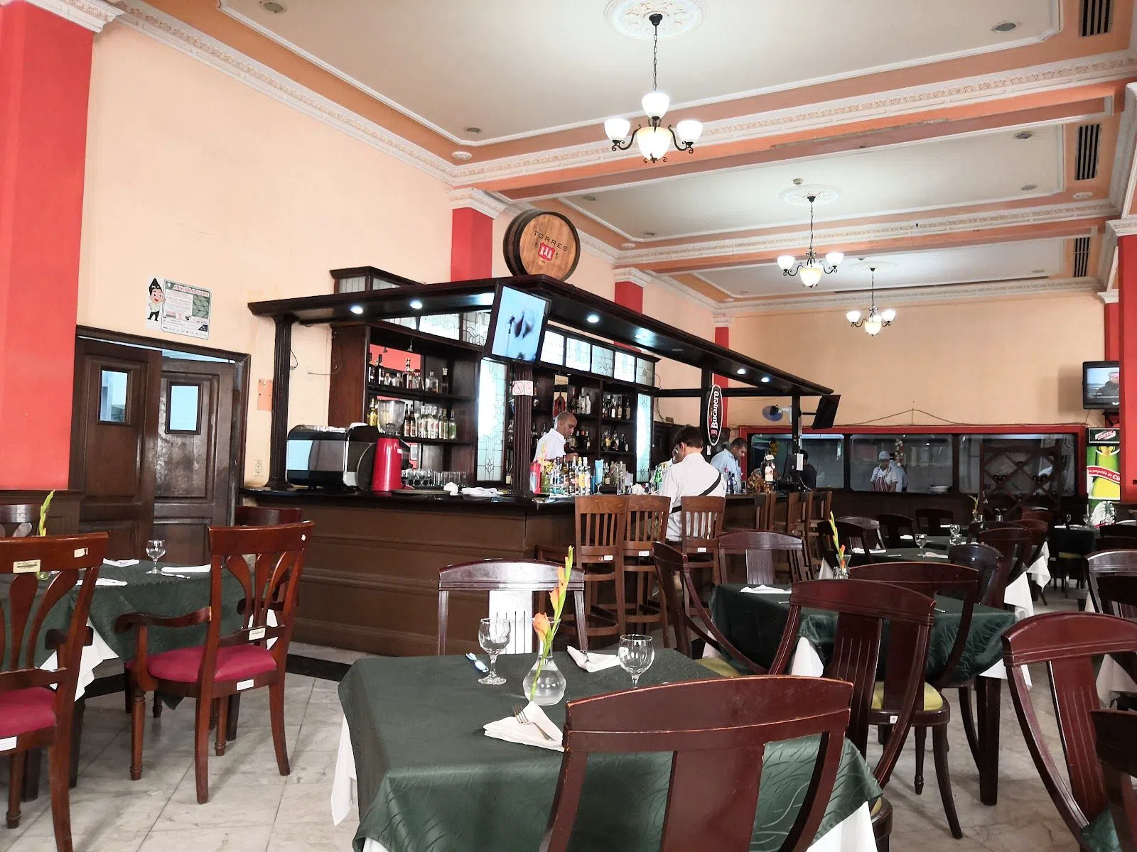 Almendrón (máquina de rota compartilhada), Havana