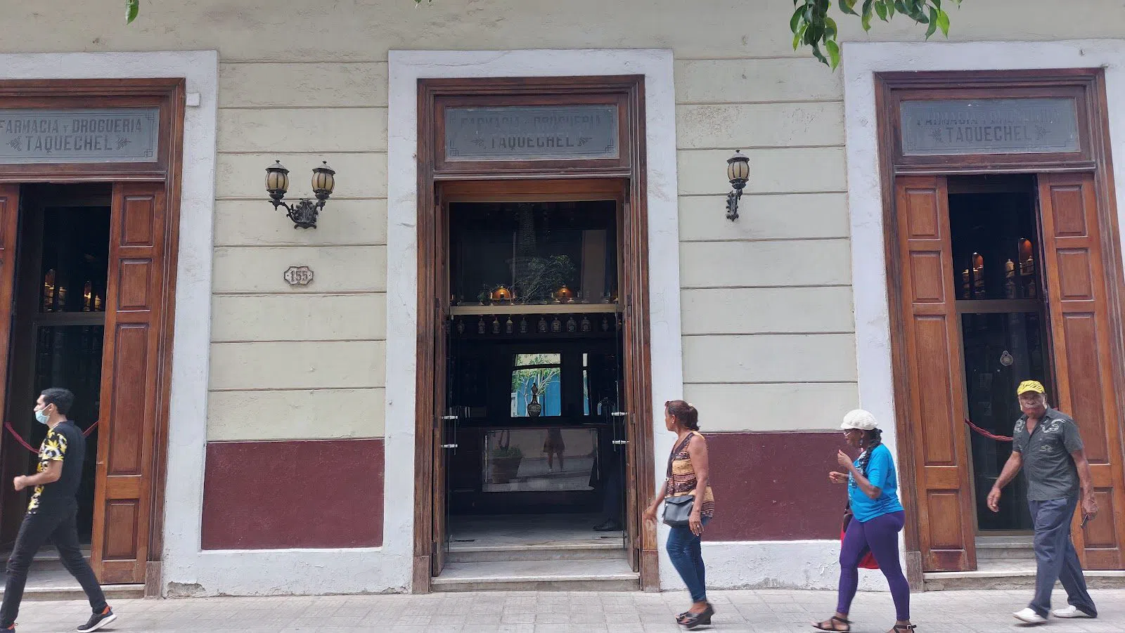 Museo-Farmacia Taquechel, Havana