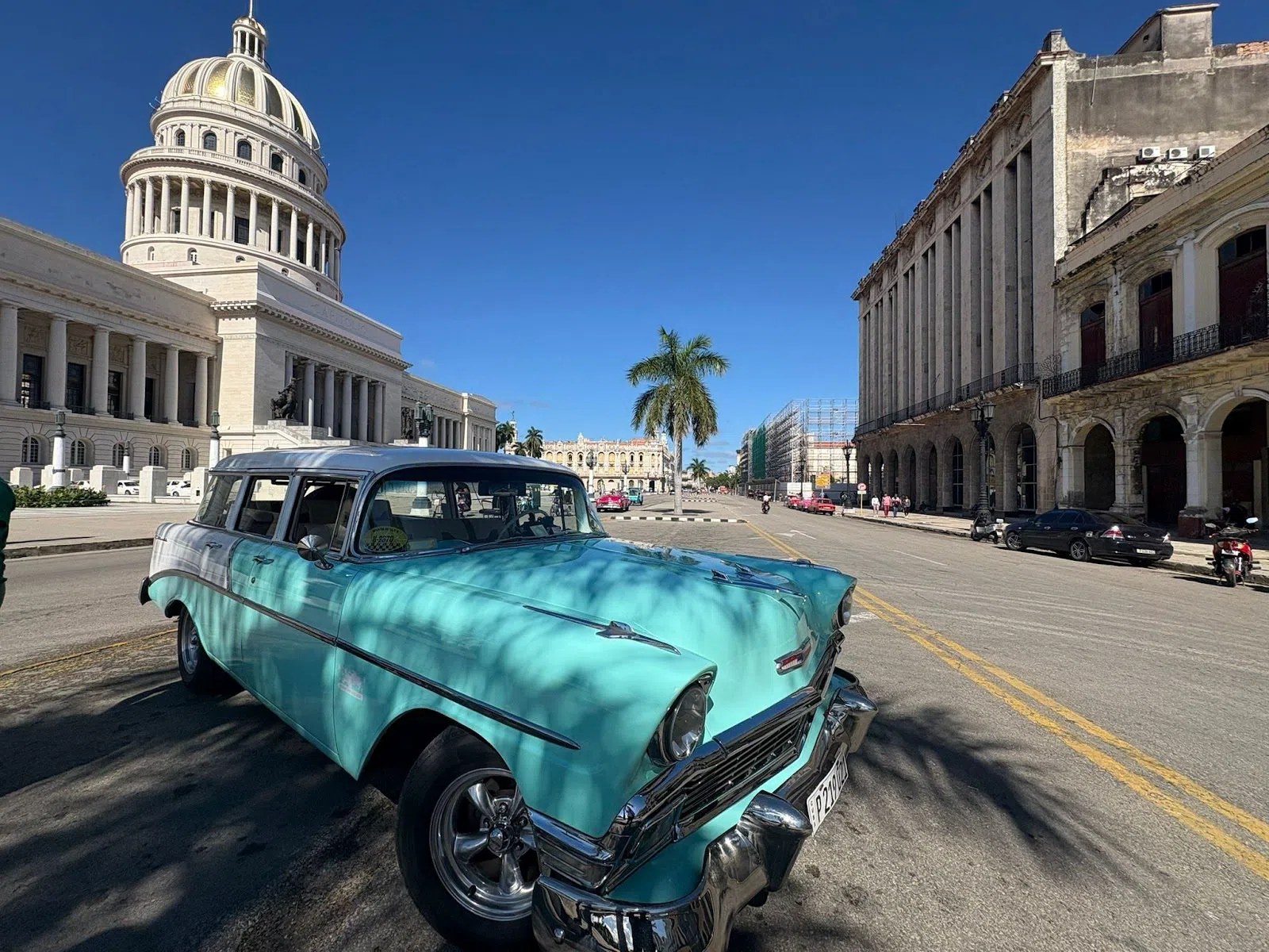 Cuban Classic Car Tours by Eddy, Havana